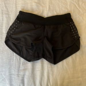 Lululemon Speed Up Shorts